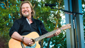 Image of Travis Tritt